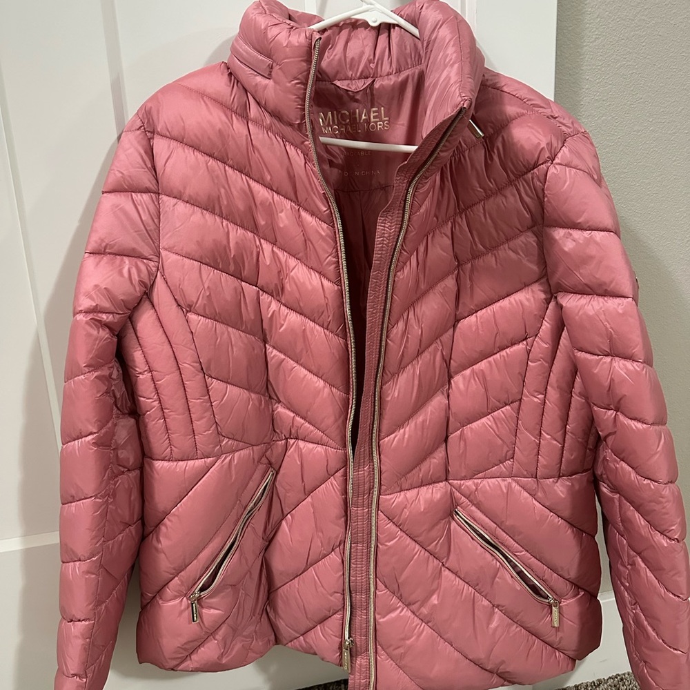 Michael Kors Rose Pink Chevron Quilted Packable Puffer Jacket